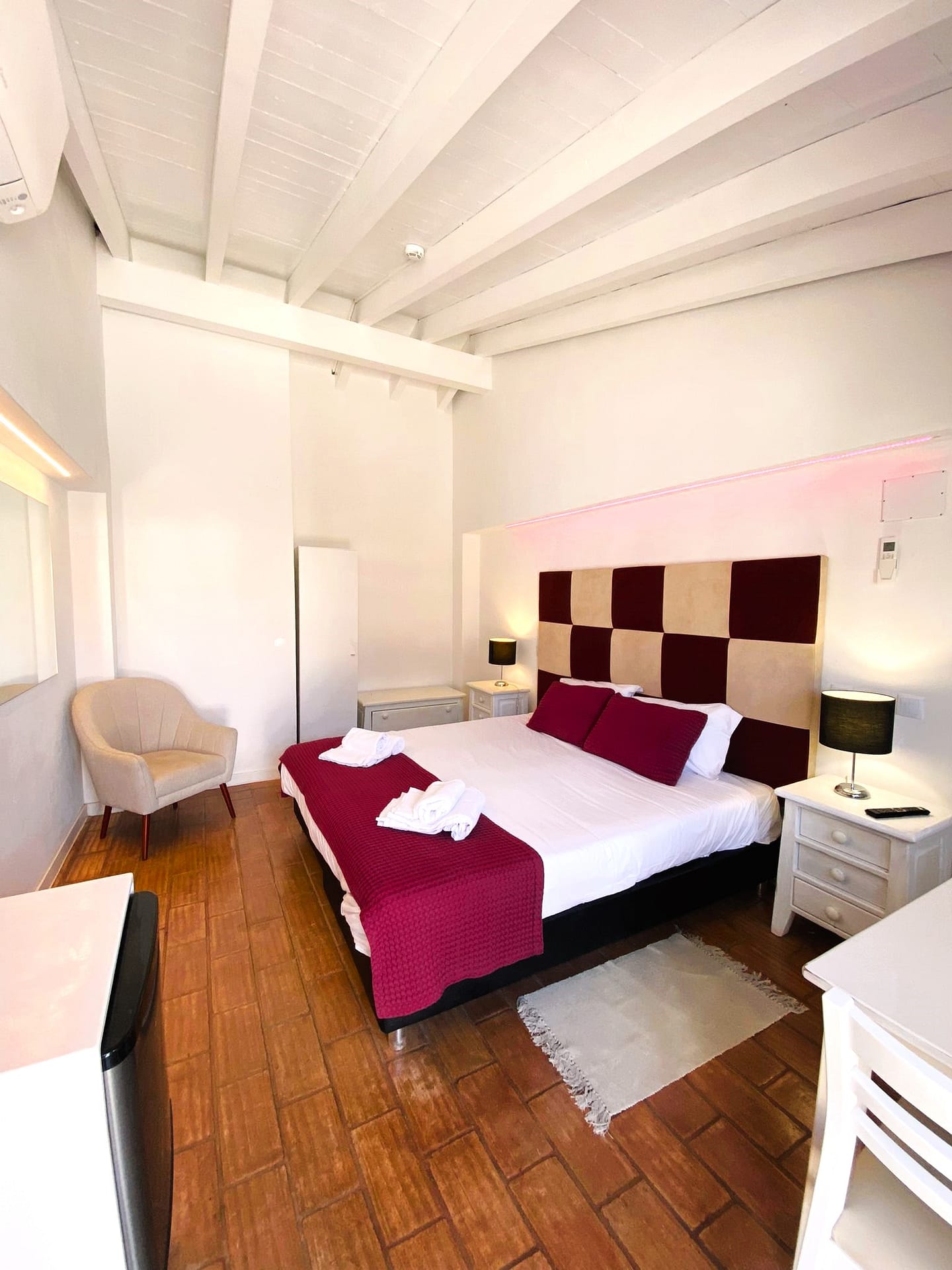 Suite 10